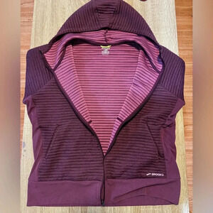 Brooks Fly-By Hoodie